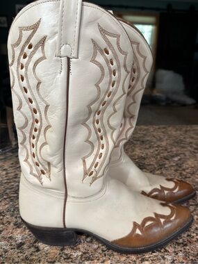 J Chisholm Vintage Men’s Cowboy Boot Brown Leather Size 11.5D Made In USA White